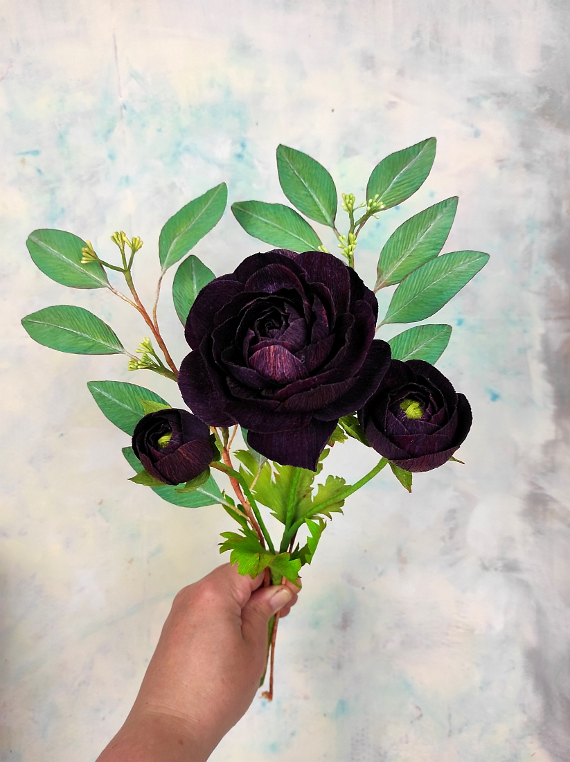 Boglárka eukaliptusszal