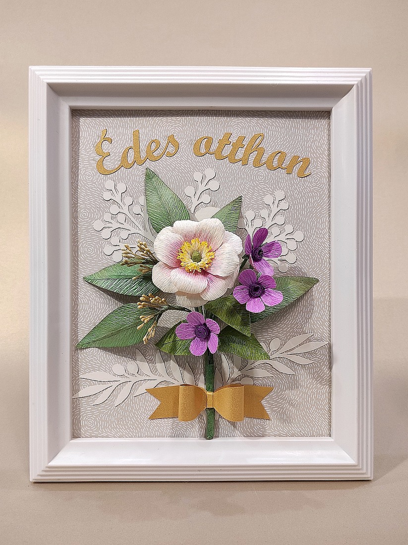 Édes otthon papírvirág keretben